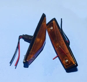 Side Marker Lamp Turn Signal Light Pair Fits Toyota Corolla KE70 TE71 KE72 79-87 - Picture 1 of 1