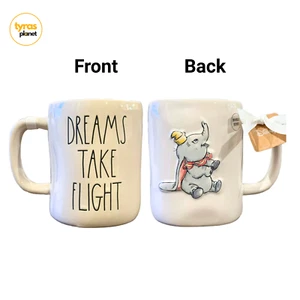 Taza de café de dibujos animados Rae Dunn x Disney Dumbo Elephant "DREAMS TAKE FLIGHT" - Imagen 1 de 6