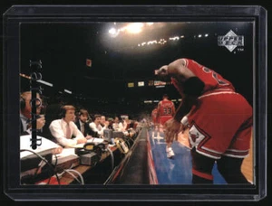 Michael Jordan 1994 Upper Deck #14 1994 Upper Deck Jordan Rare Air Chicago Bulls - Picture 1 of 2