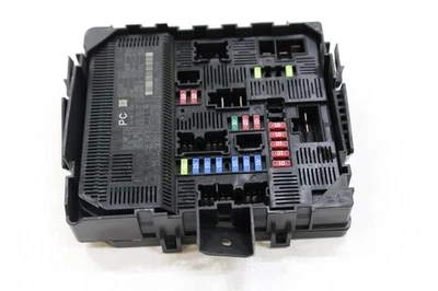 Caja de fusibles de motor Nissan Titan 2019 284b6-ez30a 24382-ez03b Foto 1 de 4