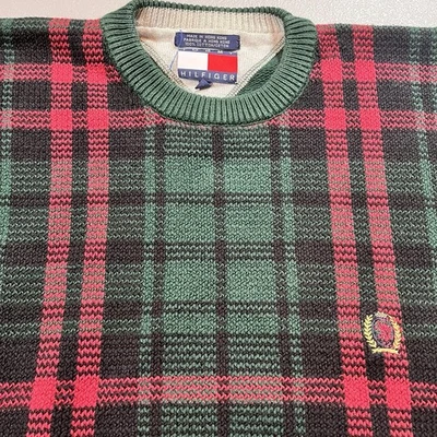 Suéter De Colección Y2K Tommy Hilfiger Para Hombres Escudo Grande A Cuadros AOP Tejido Abuelo Preppy Foto 1 de 4