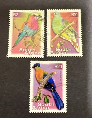 South Africa 2000- Used Scott 1192a, 1197a, 1199a. Birds-Roller, Pigeon, Lourie. - Image 1 of 2