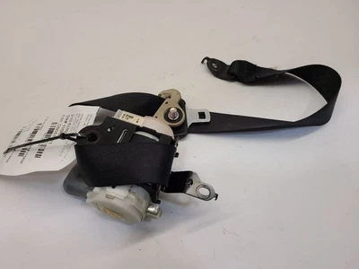 2010 2011 MAZDA 3 RH right Front Bucket Sedan Passenger Seat Belt Retractor   Foto 1 de 4