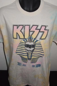 NWOT KISS HOT IN THE SHADE ROCK CONCERT 1990 GRAPHIC TSHIRT SIZE MENS MEDIUM - Picture 1 of 1