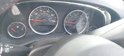 Jeep Wrangler 2016 equipo original velocímetro calibre grupo 104 k millas Foto 1 de 4