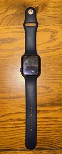 Apple Watch Series 6 44mm with original (L) sports band - Zdjęcie 1 z 3
