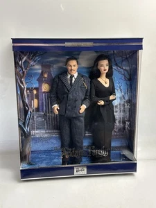The Addams Family Collector Edition Morticia and Gomez Giftset 2000 Barbie NRFP - Picture 1 of 7