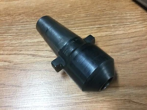 UNIVERSAL ENGINEERING KWIK SWITCH 200 TOOL HOLDER 5/8 " - Picture 1 of 3