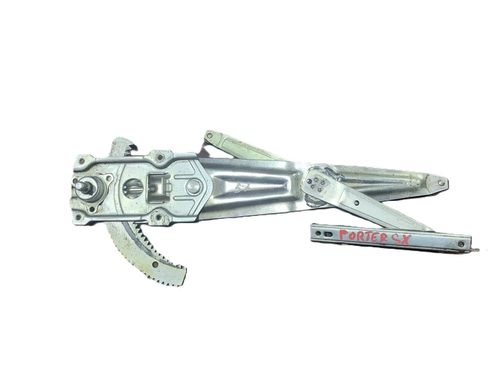 MECCANISMO ALZAVETRO ANT. SX PER PIAGGIO Porter Furgonato (93>) - Immagine 1 di 4