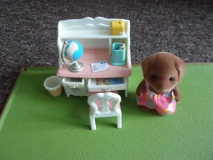 SYLVANIN DESK SET WITH LABRADOR FIGURE. UK BIDS ONLY - Picture 1 of 4