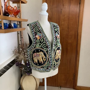 Vintage Carol Horn Workshop 3D Elephant Vest - Embroidered w/Sequins M/L Unisex - Picture 1 of 7