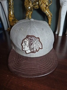 Chicago Blackhawks New Era 59fifty Strap Back Size Med-Large NHL Hockey - Picture 1 of 5