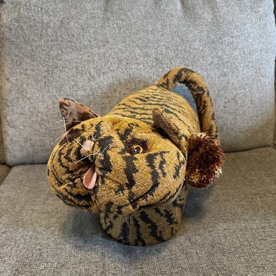 Cat Form Footstool Footrest VINTAGE PRE OWNED READ - Image 1 of 4