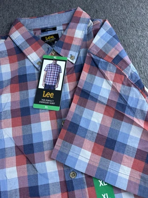 Lee Shirt Mens X-Large Red Blue Checkered Button Down Short Sleeve Stretch New - Image 1 of 4