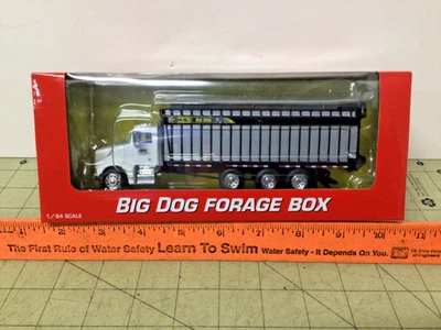 H&S Big Dog forage box on white Peterbilt 385 1:64 die cast  truck by SpecCast - Image 1 of 4