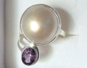 Mabe Pearl & Amethyst Ring / Size 8 / 925 Sterling Silver - Picture 1 of 7