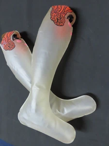 BOOT SHOE SHAPER - TALL - VINTAGE LADY VINYL INFLATABLE - Picture 1 of 5