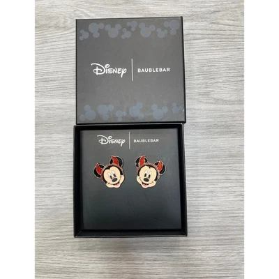 Disney BaubleBar Brilla en la Oscuridad Halloween Mickey Mouse Aretes Foto 1 de 4