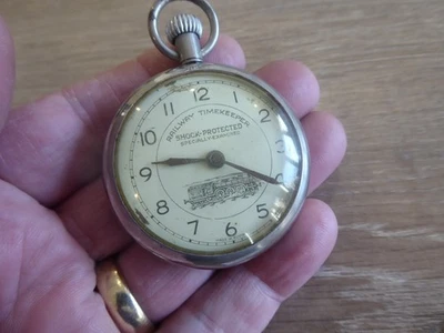 EXCELLENT RAILWAY TIMEKEEPER POCKET WATCH - Image 1 of 4