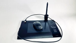 Wacom Intuos4 PTK-440 Tablet Works with mac & Windows, great working conditions - Afbeelding 1 van 5