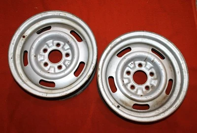 🌟 (2) 1967 CORVETTE - DC code rally wheels - 15 x 6 - Kelsey Hayes 🌟 Foto 1 de 4