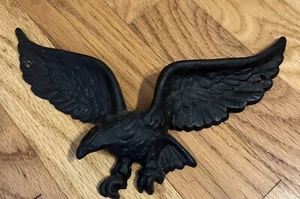 Vintage Cast Metal Black Eagle Wall Hanging Office Home Decoration 9" Collect - Picture 1 of 8
