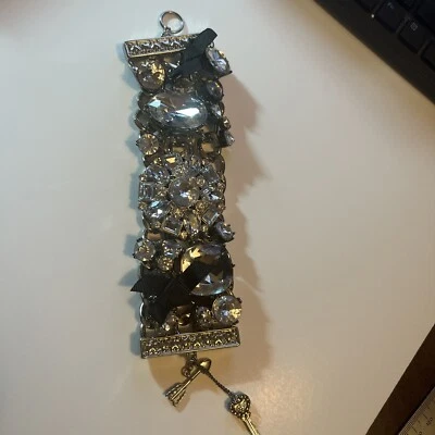 Pulsera Betsey Johnson Plata Grande Cristal Ancho Nueva Foto 1 de 4