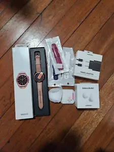 SAMSUNG BUNDLE:GALAXY SMARTWATCH R850 CLASSIC,GALAXY BUDS 2 & TRAVEL CHARGER - Picture 1 of 5