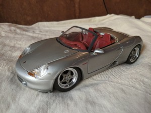maisto porsche boxster 1 18 silver