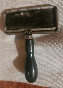 Vintage Schulson Slicker Wire Pet Brush with Box Made in USA - Picture 1 of 2