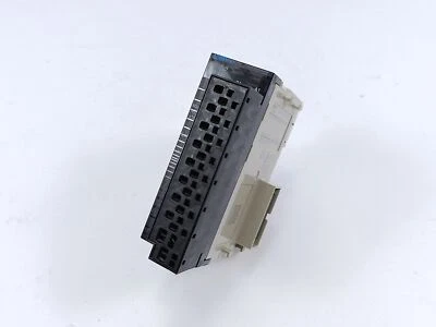 Omron Cj1w-Ad081-V1(Sl) A/D Unit with Terminal Block - Image 1 of 4
