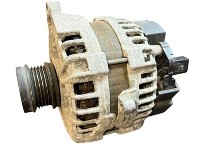 2015-2019 MERCEDES-BENZ CLA250 ENGINE ALTERNATOR GENERATOR A0009061903 OEM - Image 1 of 4