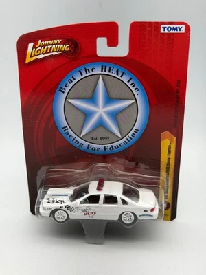 Chevy Caprice 1995 Johnny Lightning Forever 64 Beat the Heat, 1:64, nuevo en caja Foto 1 de 4