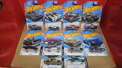 Estuche Hot Wheels 2025 Best Of B Los 10 mejores autos con estuche "B" Foto 1 de 4