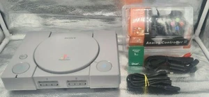 PLAYSTATION 1 SONY PS1 PAL CONSOLE COMPLETA ORIGINALE USATA RICONDIZIONATO - Imagen 1 de 1