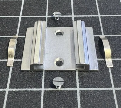 Accesorio de cámara Linhof original vintage zapato auxiliar hecho en Alemania nuevo de stock Foto 1 de 4