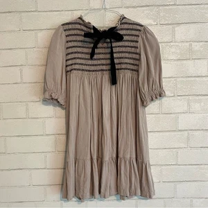 Velvette the Label $118 Sand Dress w Black Bow & Smocking NWOT sz 8 - Picture 1 of 13