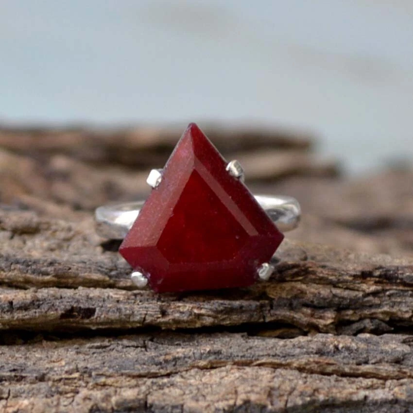 Natural Red Ruby Gemstone 925 Sterling Silver Diamond Shape Handmade Gift Ring - Image 1 of 4