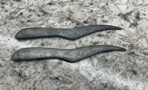 Vintage 2 Shrimp-Seafood Deveiner Tool | Metal Cast - Picture 1 of 1