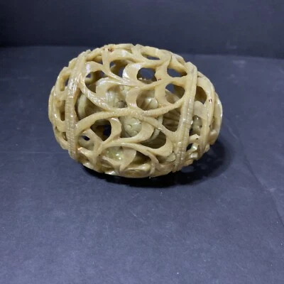 Lote 2 Piedras Jaboneras Elefante en Huevo Talladas a Mano Color Verde Tanno Hechas en India Foto 1 de 4