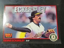 1993 Triple Play Baseball #9 Dennis Eckersley *BUY 2 GET 1 FREE*