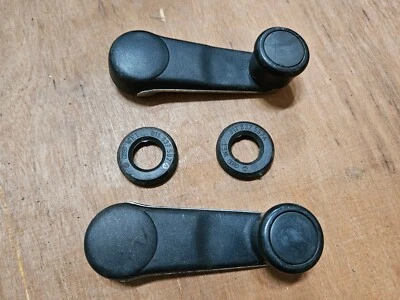 BOBINADORA VENTANA AUDI 80 B2 COUPÉ NEGRO CROMADO 90 100 200 UR Foto 1 de 4