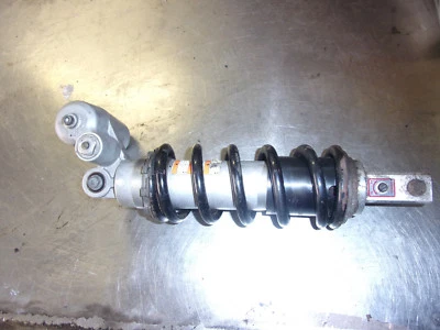 Amortiguador trasero Suzuki GSXR600 K1 K2 K3 2001-2003 Foto 1 de 2