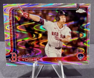 2025 Topps Chrome Masataka Yoshida Raywave Refractor #141 Boston Red Sox - Picture 1 of 2