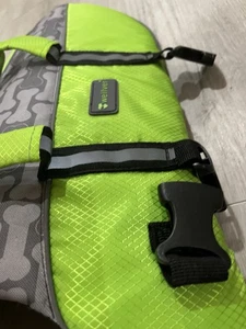 Wellver  Dog Life jacket Harness Size Medium - Picture 1 of 4