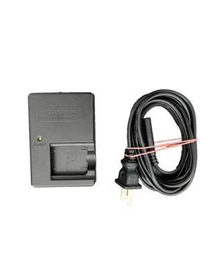 Olympus LI-60C Battery Charger for Olympus FE series camera  - Image 1 of 3