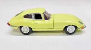 Hot Wheels Collectibles Jaguar Classic Sportscar Set Exclusive Jaguar XKE-1998 - Picture 1 of 7