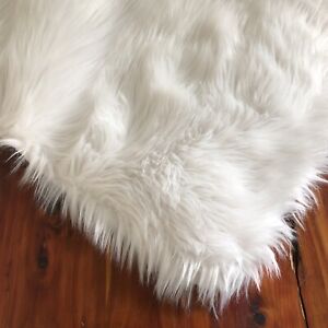 New At Home Aspen Faux Fur Area Rug Plush Ivory 30in x 47in Fuzzy 2 Inches Thick