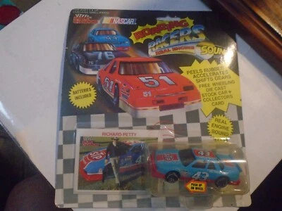 Racing Champions,Ruggenti Piloti,Collettore Scheda, #43 Richard Petty, Stp Oil - Immagine 1 di 2