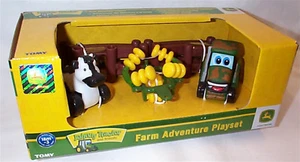 Farm Adventure playset John Deere Tractor Plough Cow and fencing new in box - Picture 1 of 1